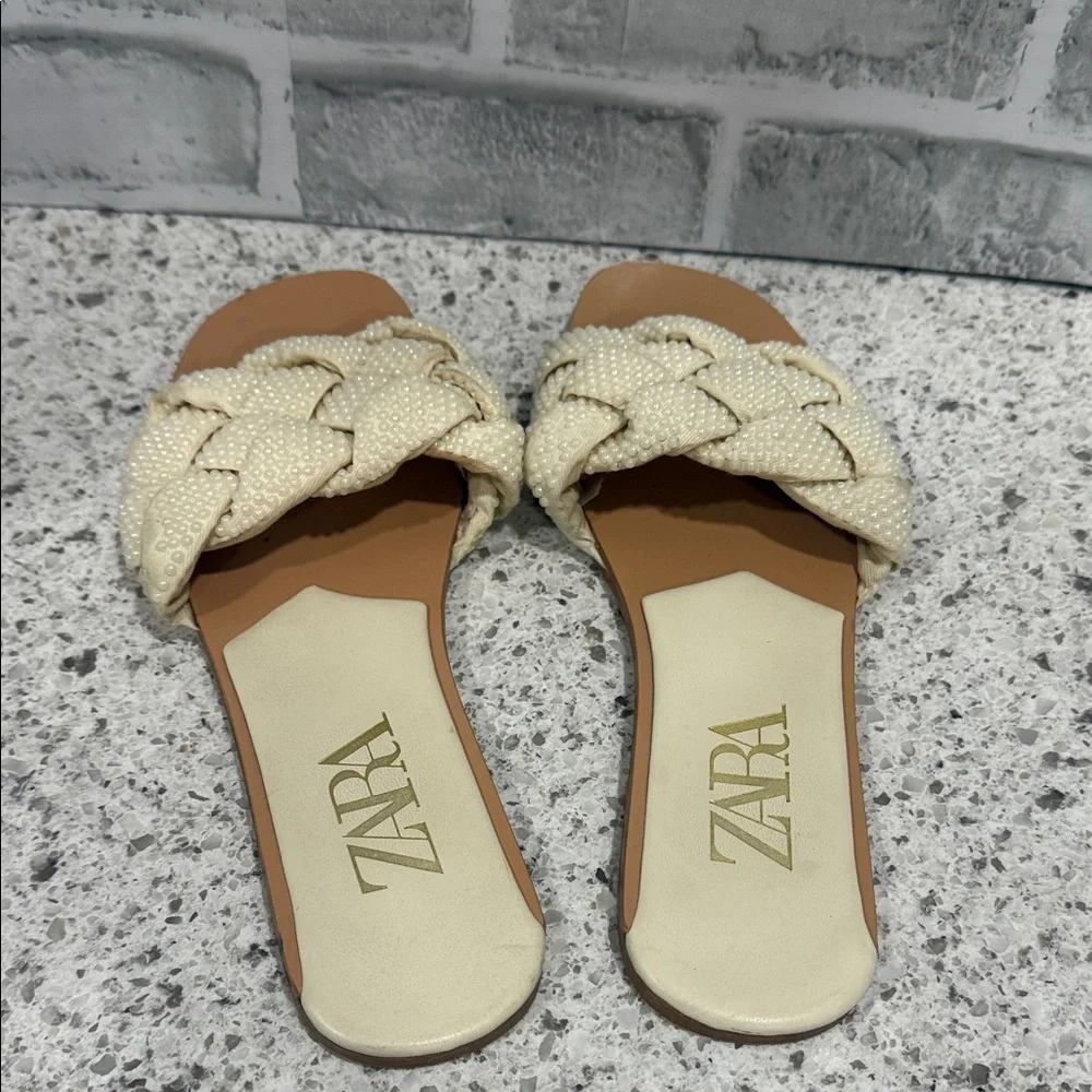 Zara Women's Cream Braided Slide Sandals with Pearl Accent - Picture 4 of 4